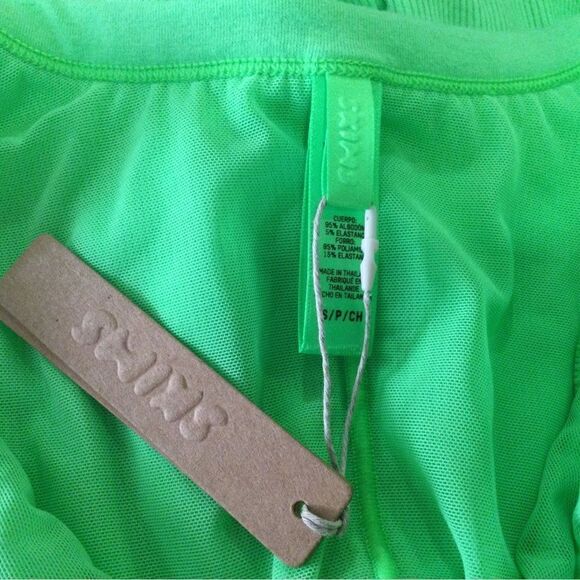 SKIMS Cotton Rib Neon Green Romper Kylie Jenner - Picture 6 of 9